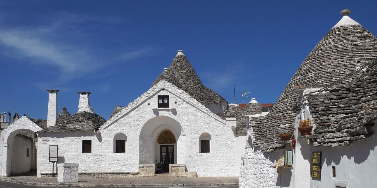 Trullo Monte Santo 50 Bed & Breakfast Alberobello Luaran gambar